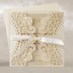 бежеві запрошення на івесілля