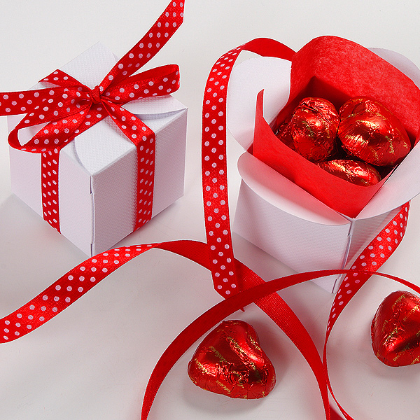 Бонбоньєрка